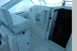Dauntless 31ft Cabo Yacht For Sale