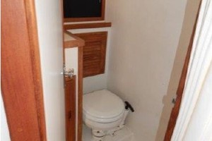 31ft Eastern Yacht For Sale