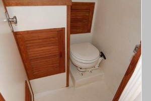 31ft Eastern Yacht For Sale
