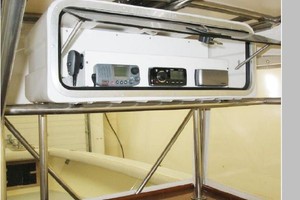 Blues Chaser 31ft Ocean Master Yacht For Sale