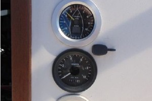 Anglesey 30ft Irwin Yacht For Sale
