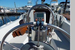 Hopscotch 28ft Ericson Yacht For Sale