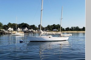 NEPENTHE 28ft Herreshoff Yacht For Sale