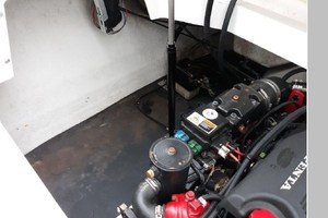 26ft Cobalt Yacht For Sale