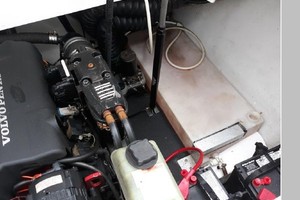 26ft Cobalt Yacht For Sale