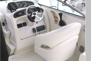 Rainmaker 26ft Sea Ray Yacht For Sale