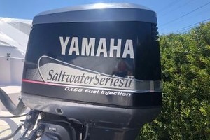 25ft Grady White Yacht For Sale