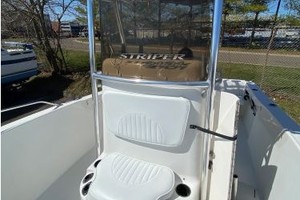 21ft Seaswirl Yacht For Sale
