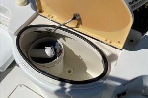 21ft Seaswirl Yacht For Sale