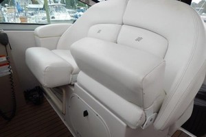 37ft Four Winns Yacht For Sale