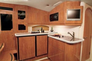 37ft Four Winns Yacht For Sale