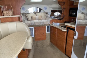 Migration 33ft Rinker Yacht For Sale