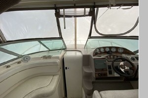 Migration 33ft Rinker Yacht For Sale