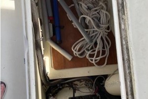 Solas 33ft Pearson Yacht For Sale