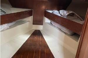 Solas 33ft Pearson Yacht For Sale