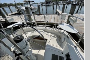 Solas 33ft Pearson Yacht For Sale