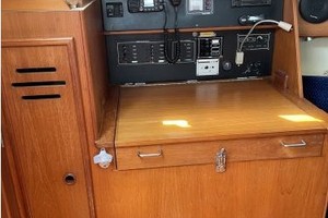 Solas 33ft Pearson Yacht For Sale