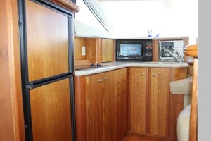 Trumpeter Swan 41ft Silverton Yacht For Sale