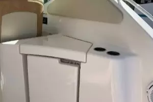 2008 Tiara Yachts 3900 Sovran thumbnail 9