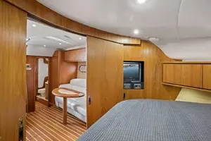 2008 Tiara Yachts 3900 Sovran thumbnail 23