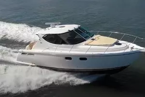 2008 Tiara Yachts 3900 Sovran thumbnail 1