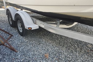 Wikaba 18ft Boston Whaler Yacht For Sale