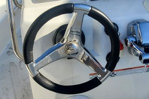 Wikaba 18ft Boston Whaler Yacht For Sale