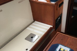 Sweet Thing 30ft Portsmouth Yacht For Sale