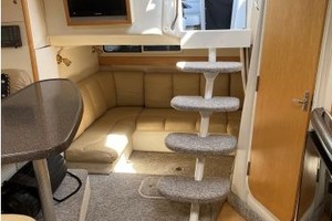 SUNSET SEEKER  33ft Larson Yacht For Sale