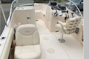 20ft Grady White Yacht For Sale