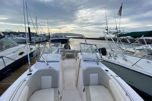 25ft Grady White Yacht For Sale