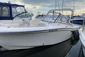 25ft Grady White Yacht For Sale