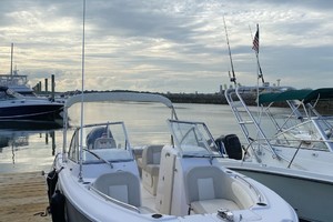 25ft Grady White Yacht For Sale