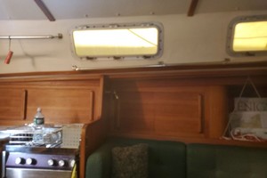 37ft J Boats Yacht For Sale