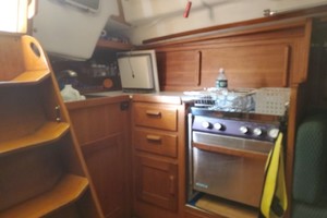 37ft J Boats Yacht For Sale