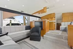 2001 Ocean Yachts 52 SS thumbnail 8