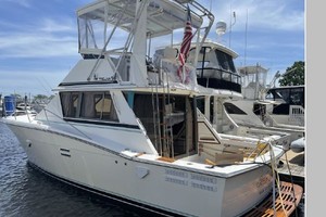 White Swan 36ft Trojan Yacht For Sale