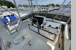 White Swan 36ft Trojan Yacht For Sale
