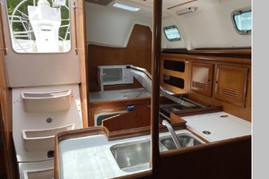 Off Call 36ft Beneteau Yacht For Sale