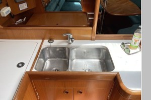 Off Call 36ft Beneteau Yacht For Sale