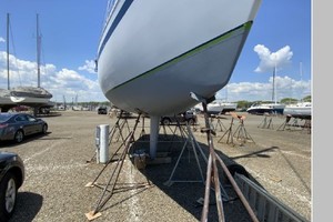 Ruffian 35ft Beneteau Yacht For Sale