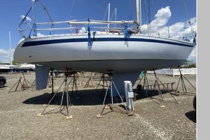 Ruffian 35ft Beneteau Yacht For Sale
