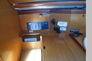 Nonesuch 42ft Jeanneau Yacht For Sale