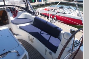 Nonesuch 42ft Jeanneau Yacht For Sale
