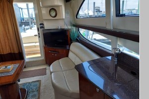 34ft Meridian Yacht For Sale
