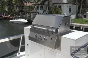 2021 Astondoa 66 Flybridge thumbnail 5