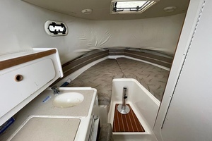 28ft Pursuit Yacht For Sale