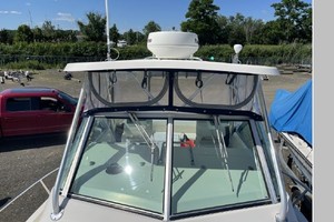 28ft Pursuit Yacht For Sale