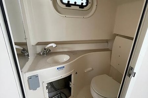 28ft Pursuit Yacht For Sale