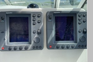 28ft Pursuit Yacht For Sale